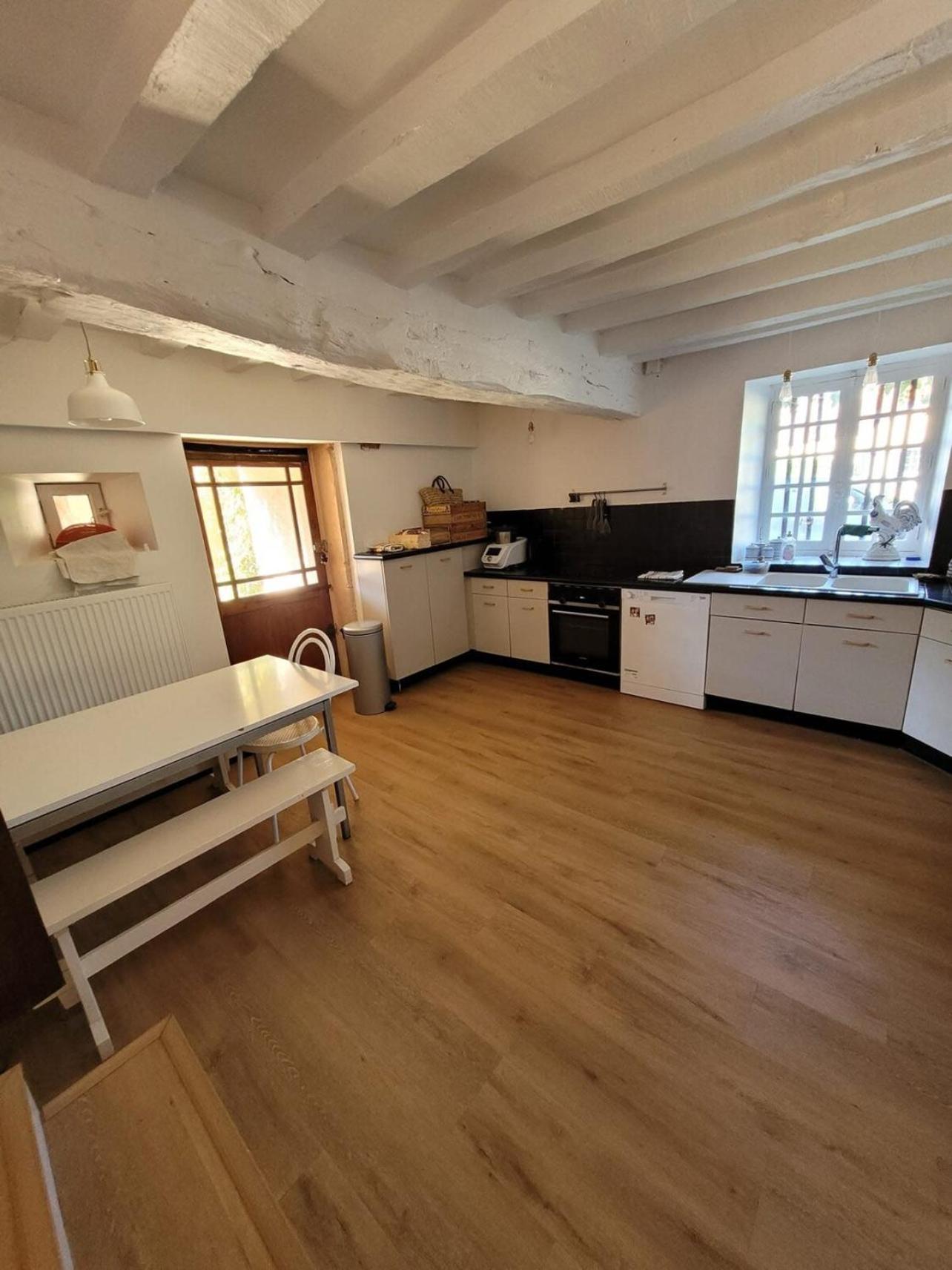 La Colombire Family House With Swimming Pool Guest House Ratenelle Екстериор снимка